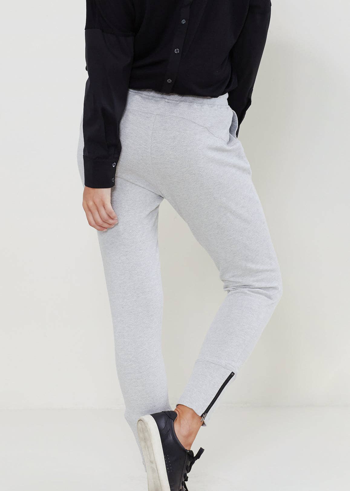 Drawstring Waist Fitted Jogger