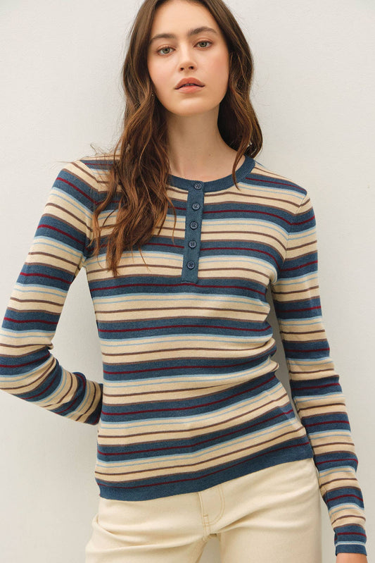 STRIPED HENLEY NECK FINE SWEATER