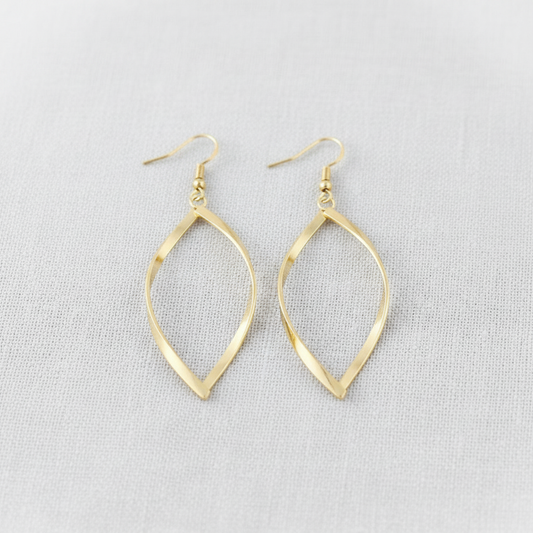 Twisted Geometric Alloy Drop Earrings