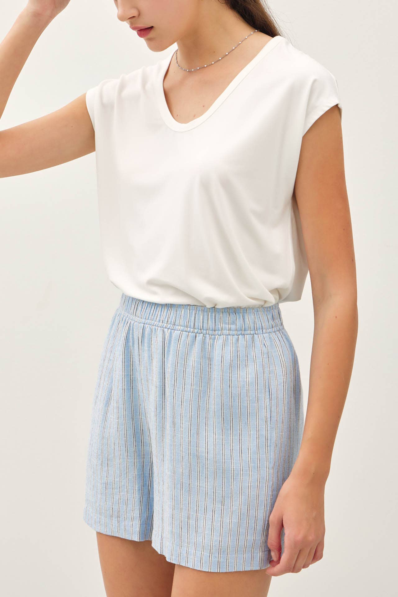 STRIPED BREEZY SHORTS WITH ELASTIC WAIST