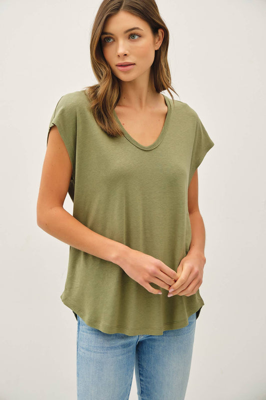 BACK RAW EDGE DETAILED V-NECK LINEN TEE