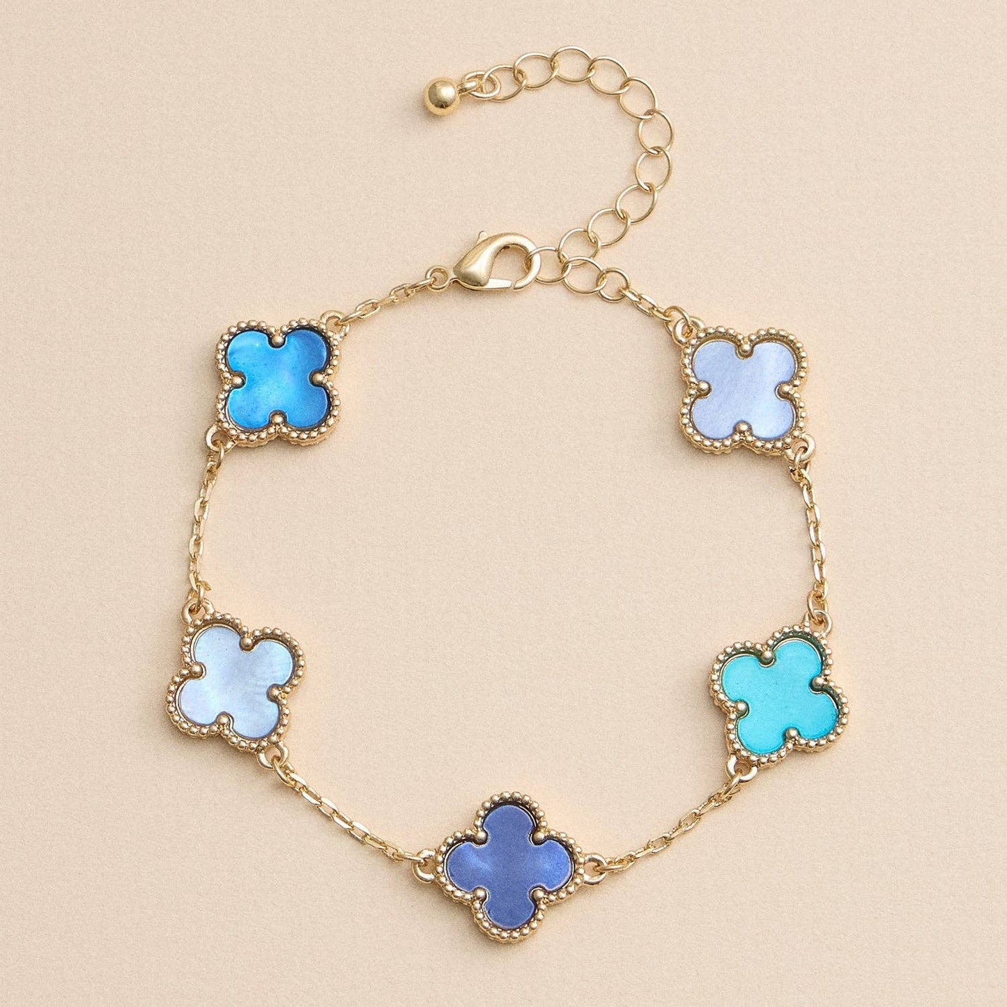 Colorful Clover Shell Charm Bracelet
