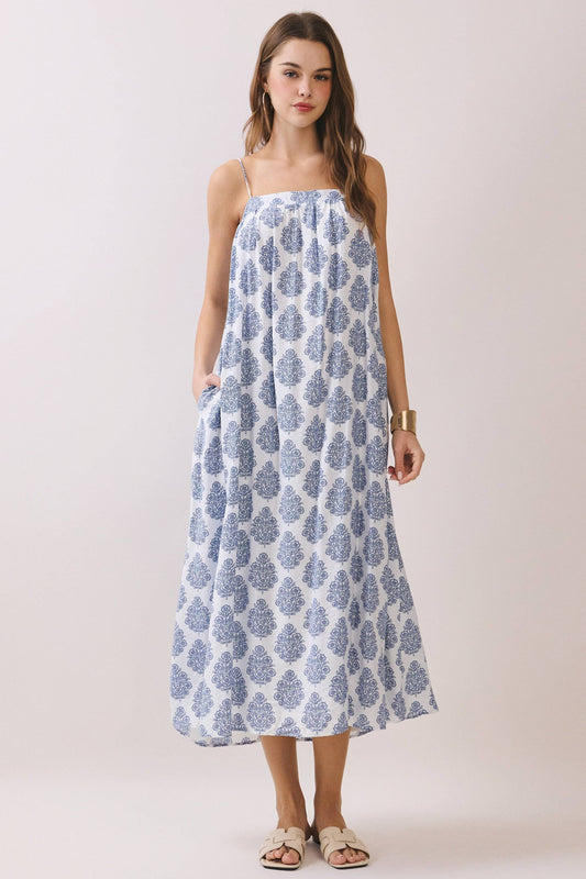 Printed Flowy Silhouette Side Pockets Maxi Dress