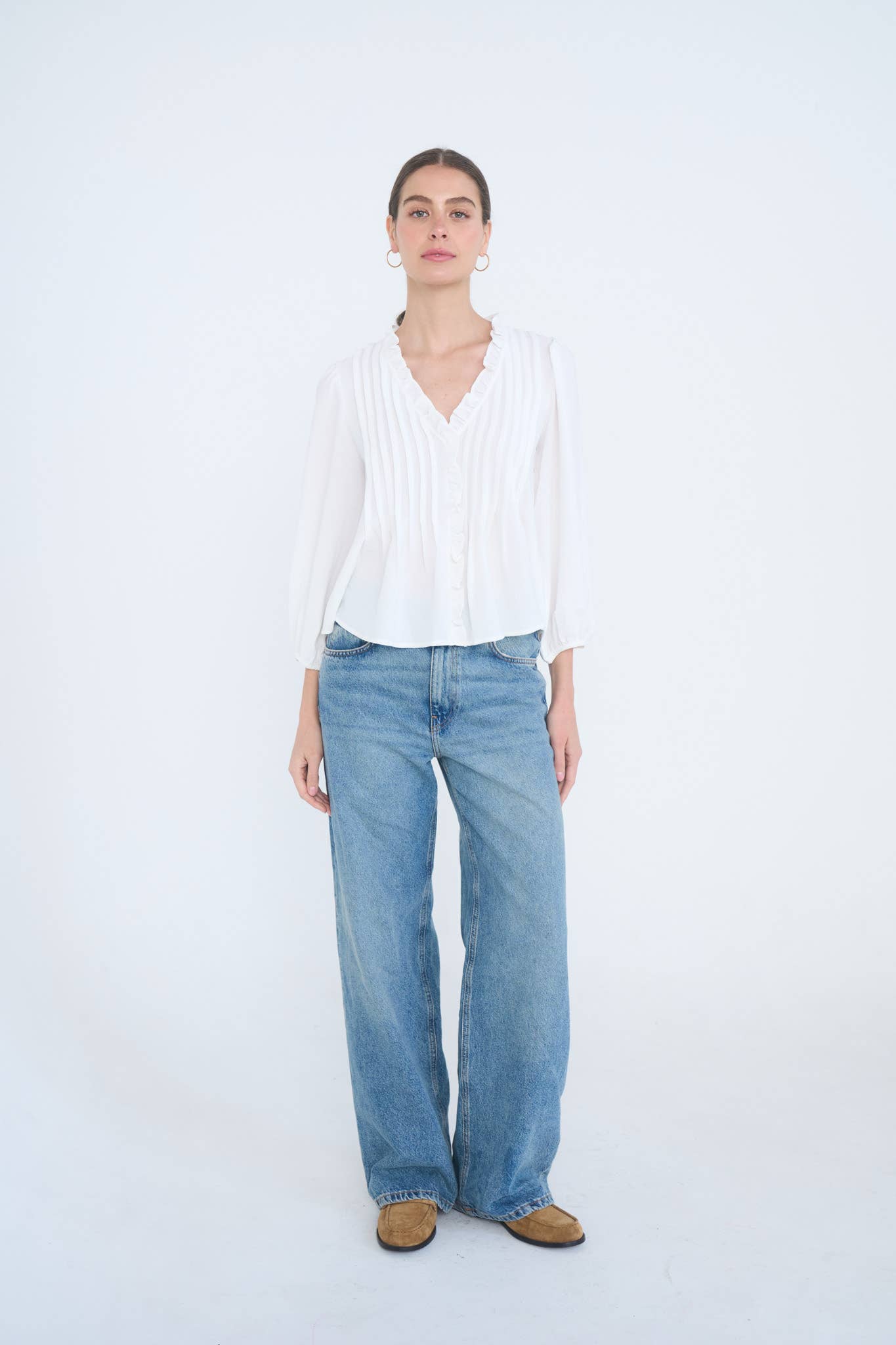 3/4 SLEEVE RUFFLE TRIM PINTUCK DETAIL BLOUSE