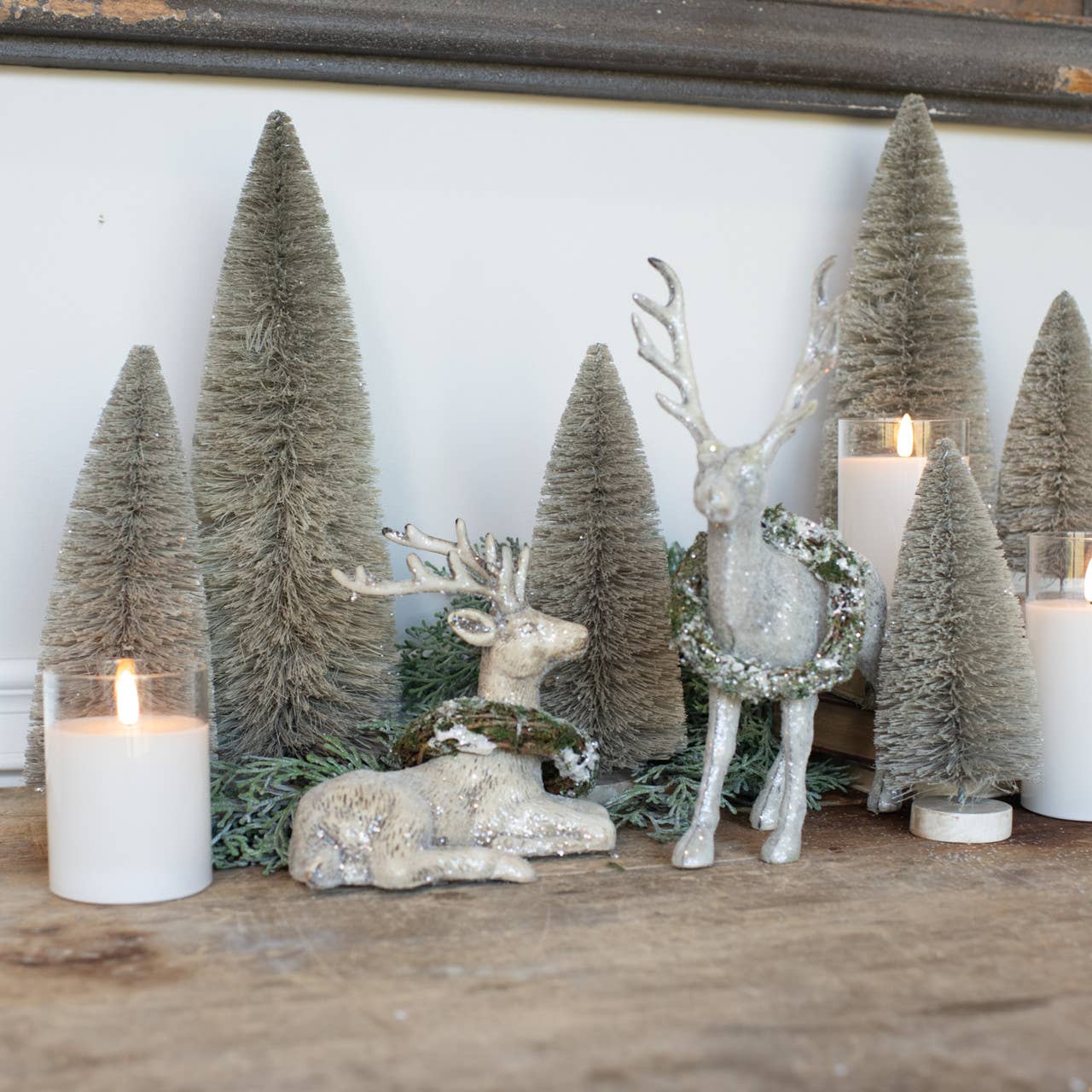 RESTING DEER WITH WREATH