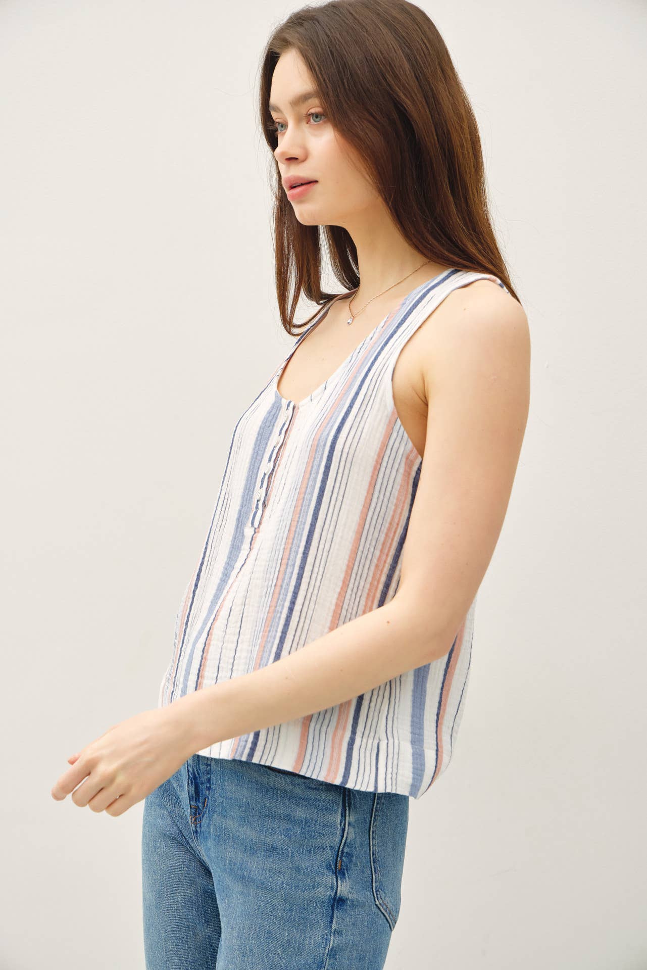 STRIPED COTTON GAUZE HENLEY TANK