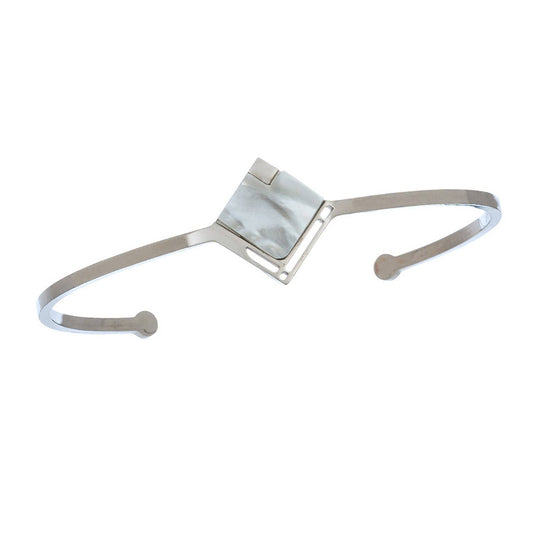 Hypoallergenic Stainless Steel Diamond Shape Bracelet
