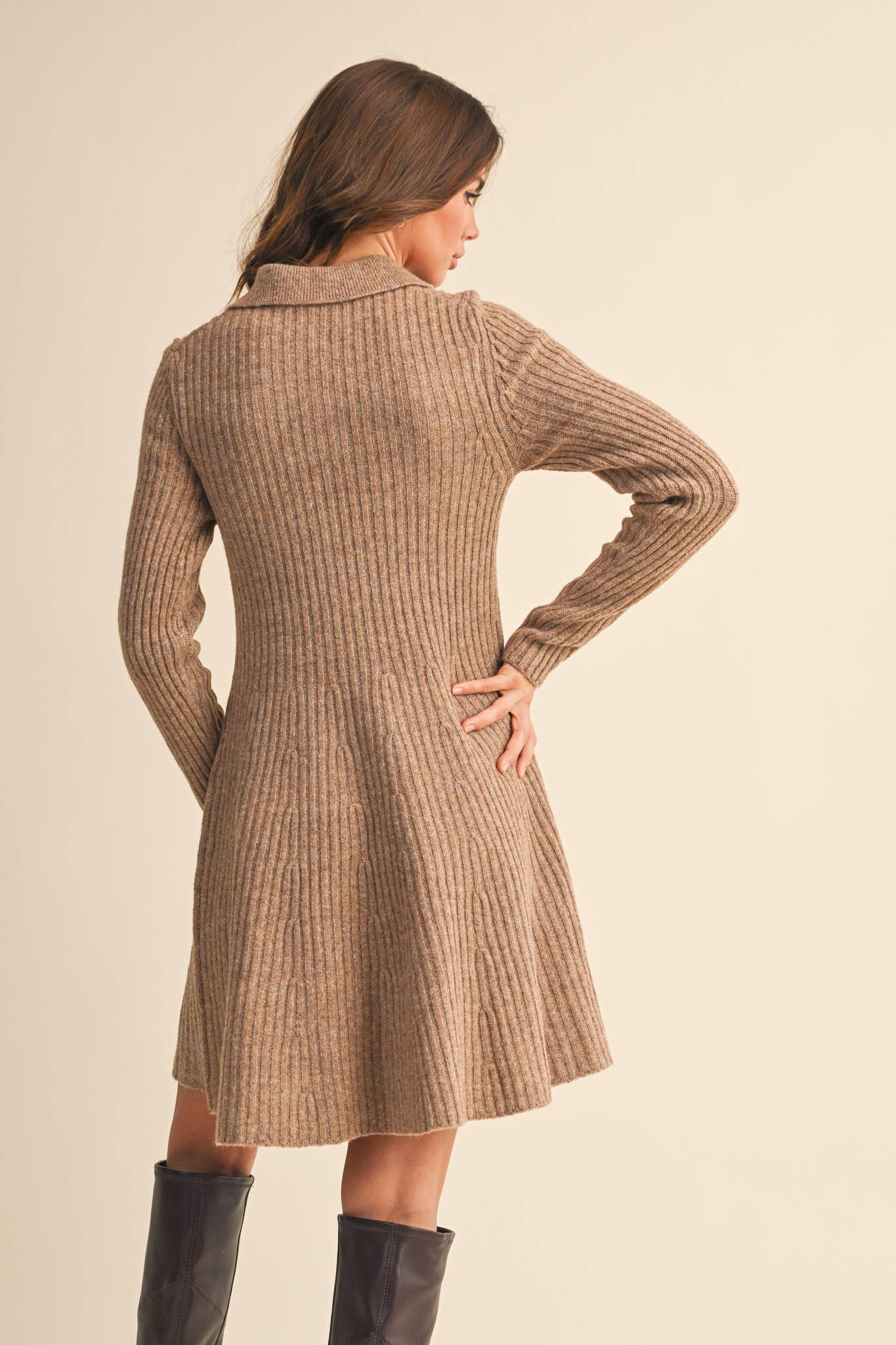 RIBBED SWEATER FLARED MINI DRESS