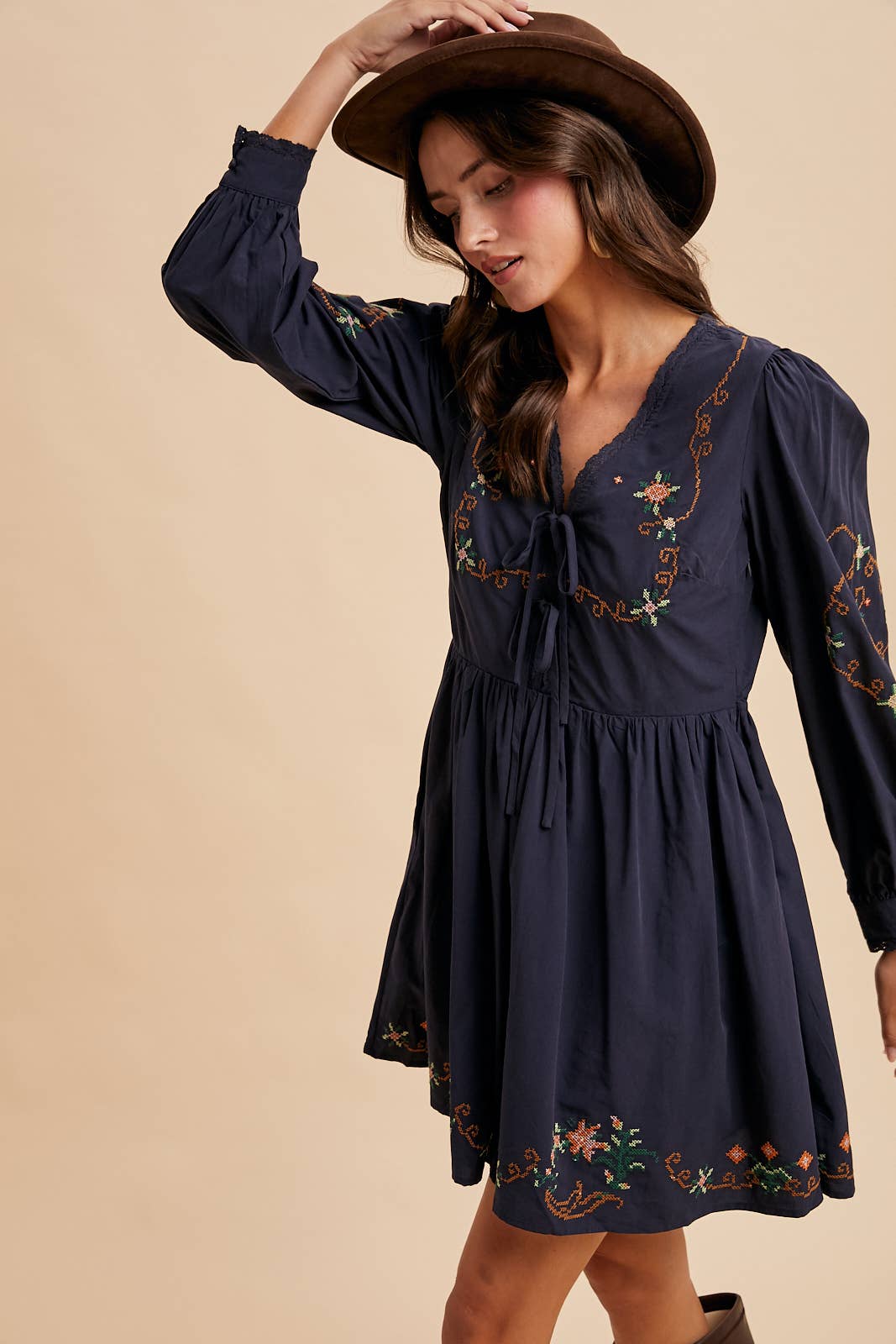 EMBROIDERED COTTON MINI DRESS