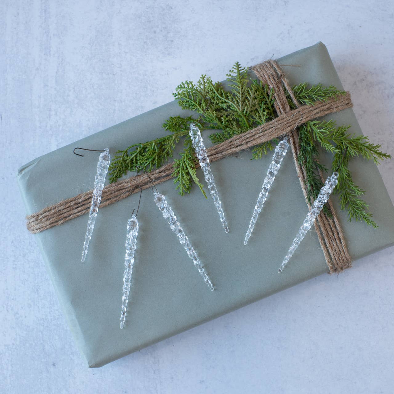 SET/ 6 CLEAR NORTHERN ICICLES