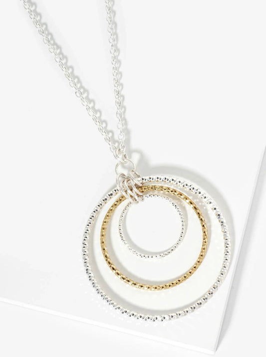 Graduated Sparkling Textured Circle Pendant Necklace