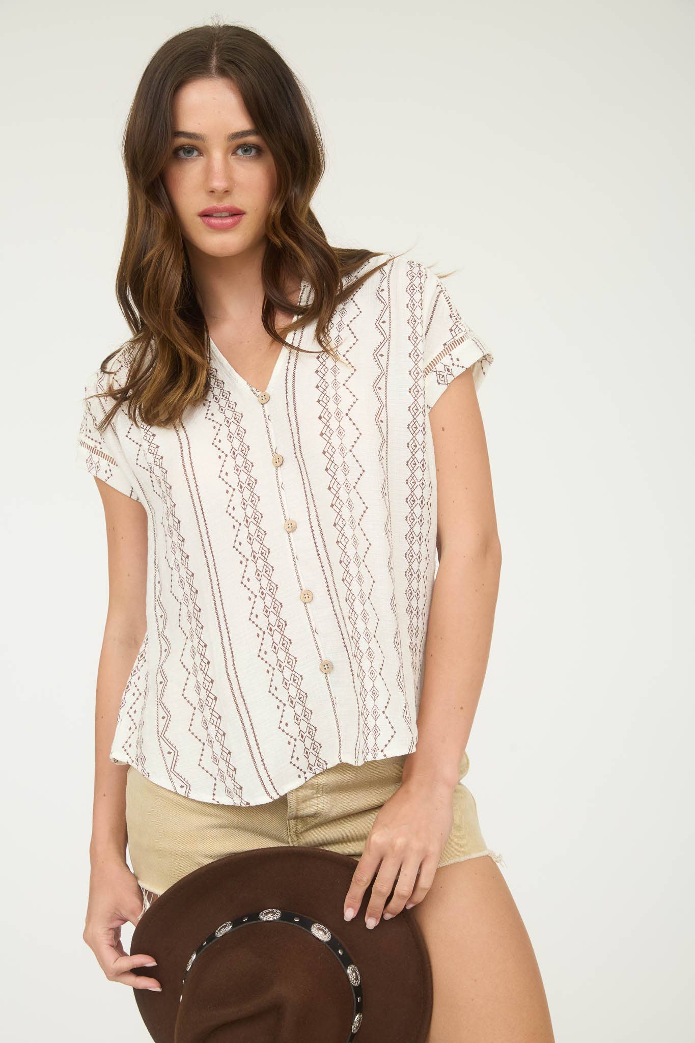 GEO PATTERN BUTTON DOWN SHORT SLEEVE SHIRT
