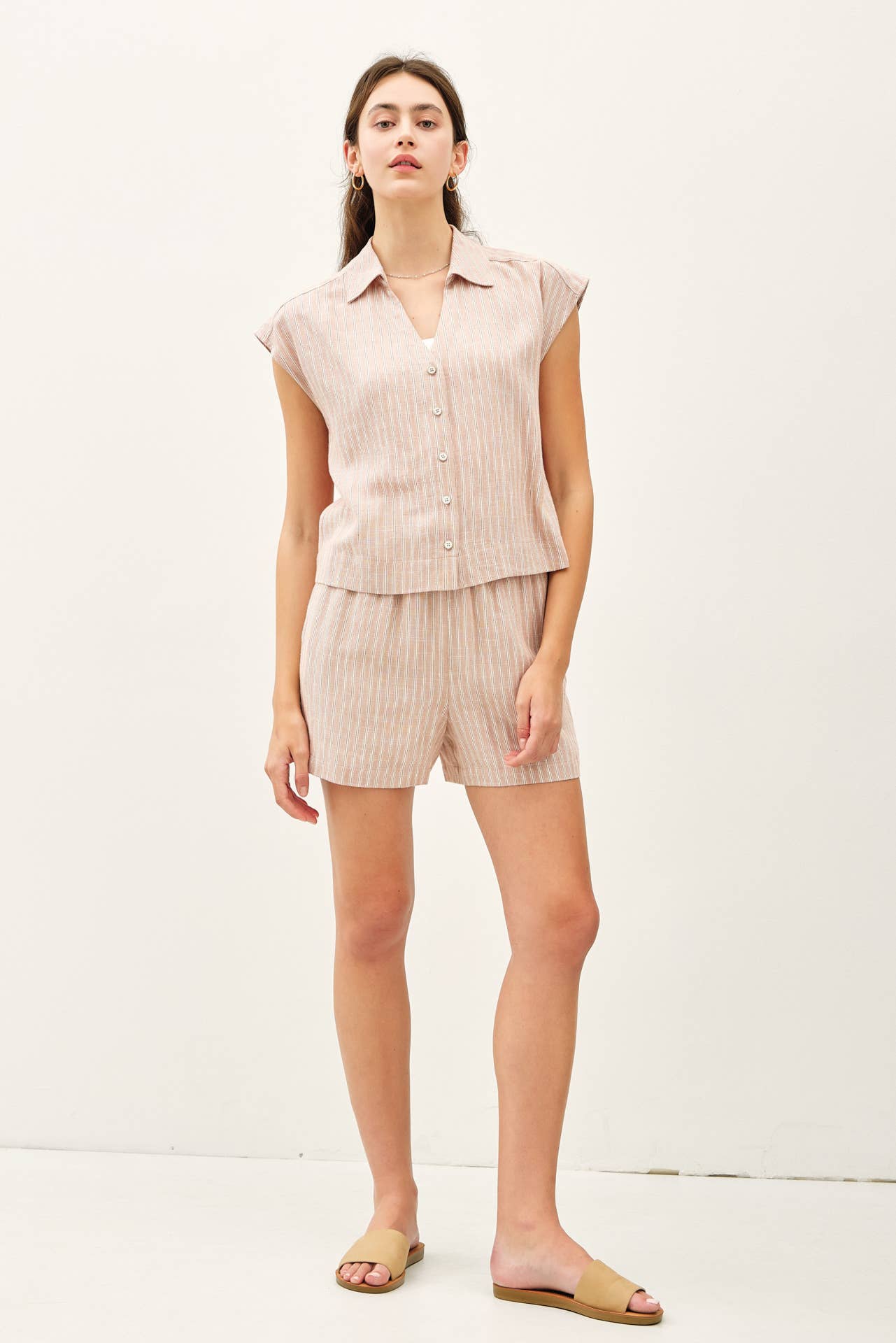 LINEN BLEND STRIPED V-NECK BUTTON UP TOP