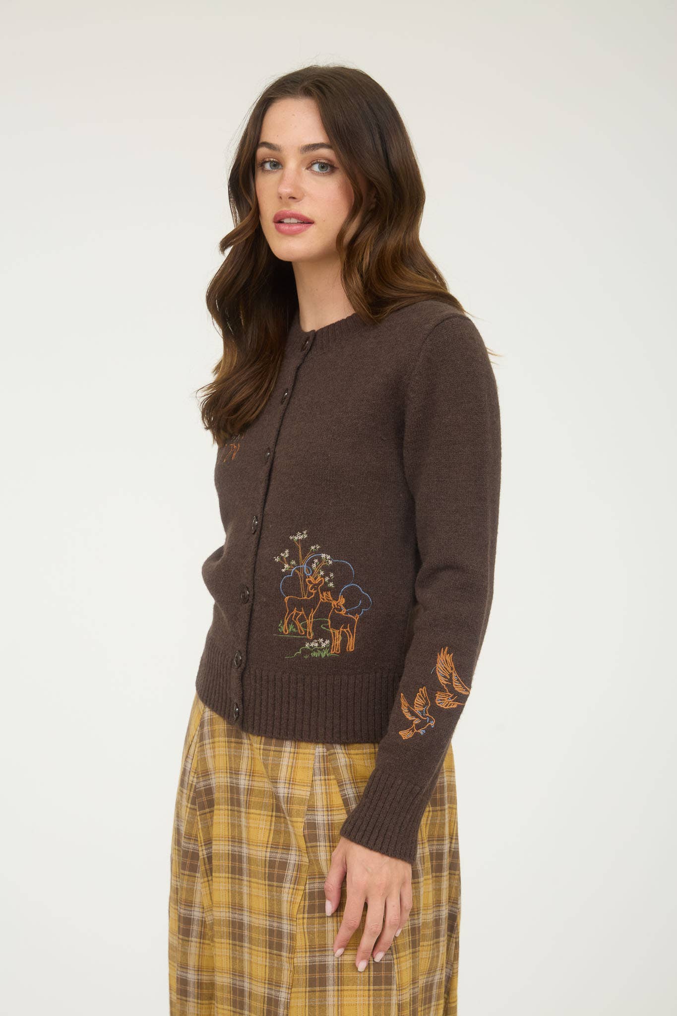 ANIMAL EMBROIDERY DETAIL BUTTON DOWN KNIT CARDIGAN