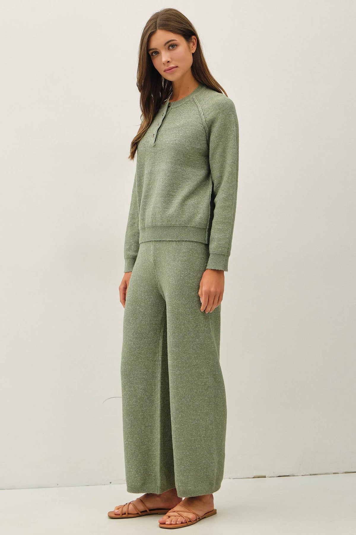 ALPINE ULTRA COZY HENLEYED SWEATER TOP
