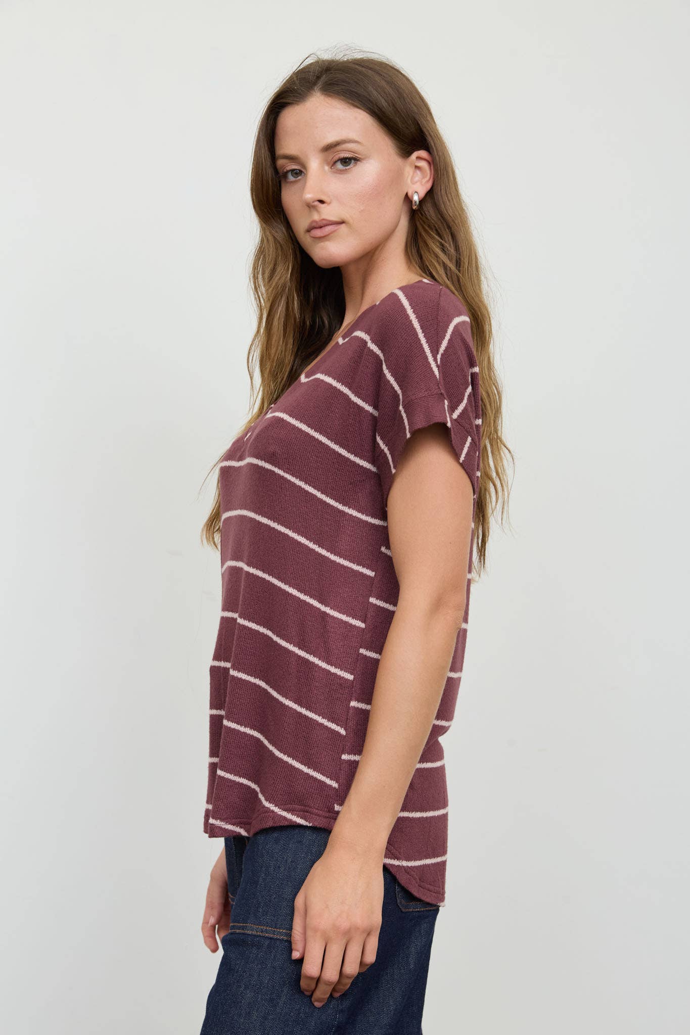 STRIPE V NECK CUFFED SLEEVE KNIT TOP