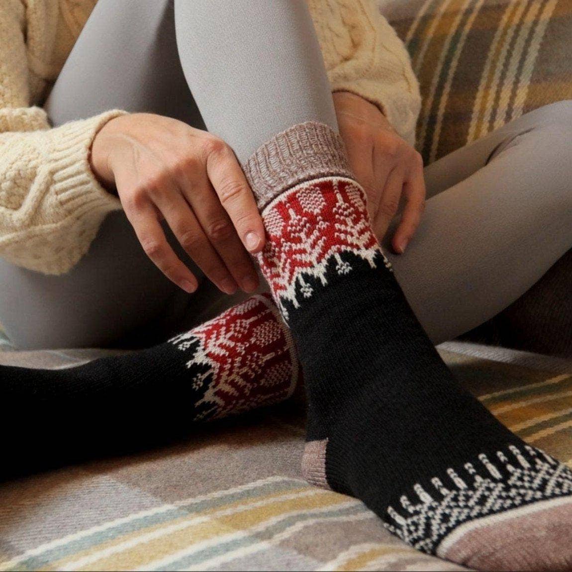 Nordic Socks Merino Wool in Faire Isle YULE