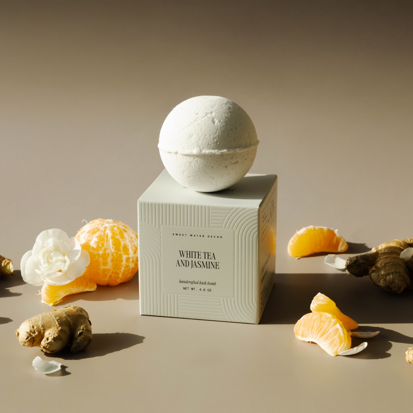 *NEW* White Tea and Jasmine 4.6 oz Bath Bomb