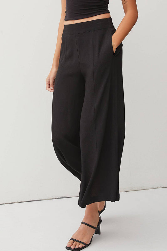 Flowy Pull-on Wide Leg Capri Pants