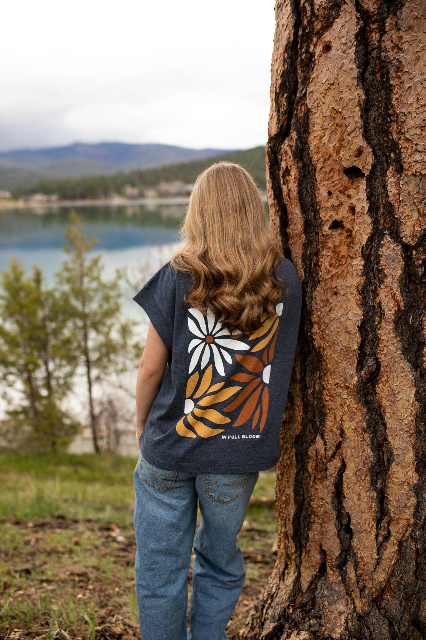 In Full Bloom Ladies Tee - Washed Navy