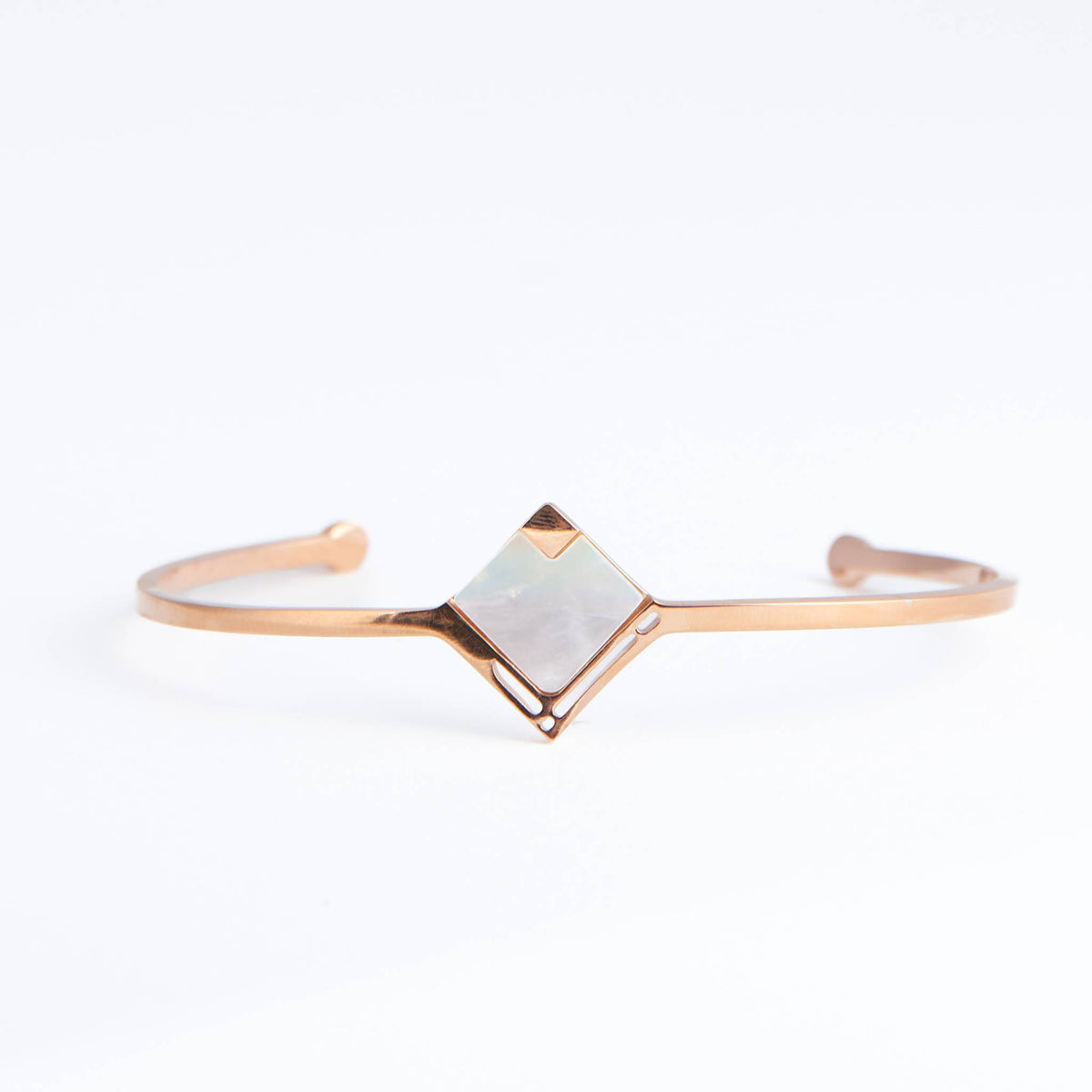 Hypoallergenic Stainless Steel Diamond Shape Bracelet