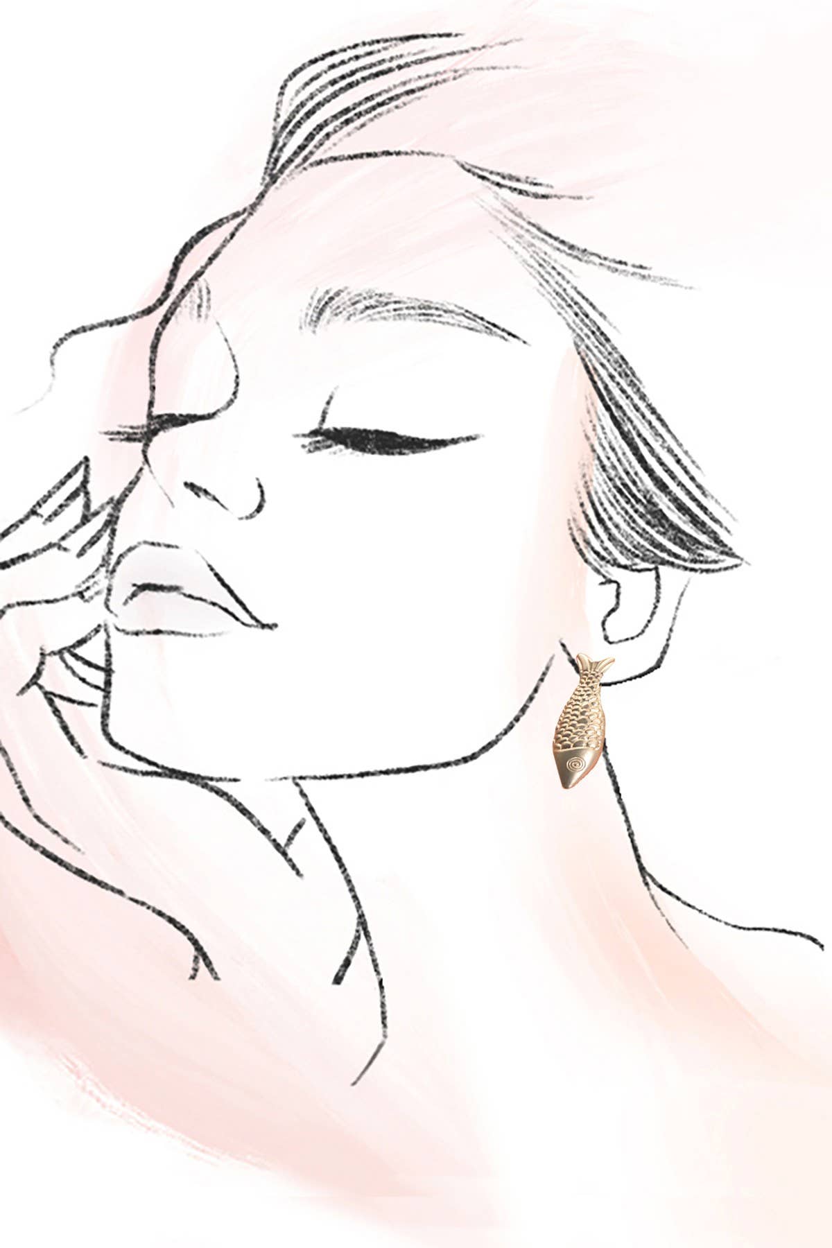 MATTE GOLD FISH STUD EARRINGS