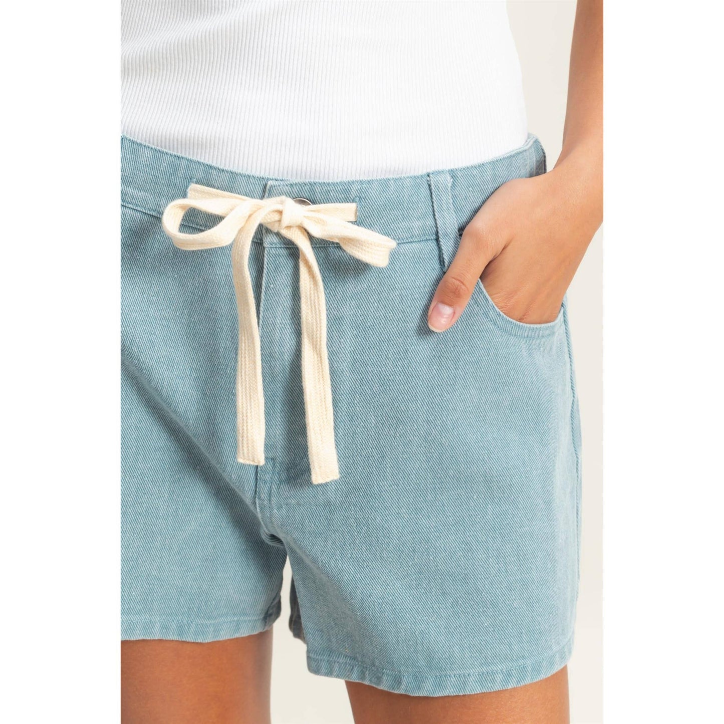 Cute Pocked Detail Summer Shorts