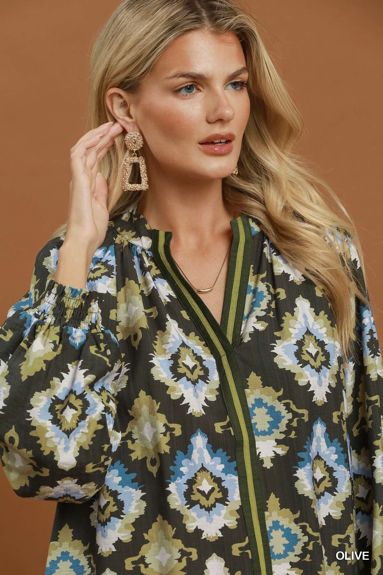 Abstract Print V-neck Blouse