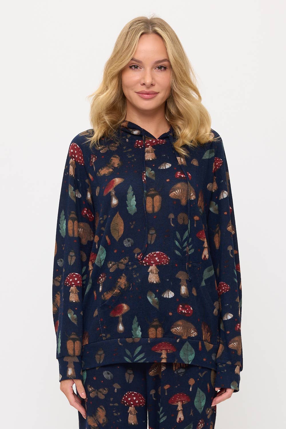 MUSHROOMS AND BUGS PRINT TUNIC HOODIE
