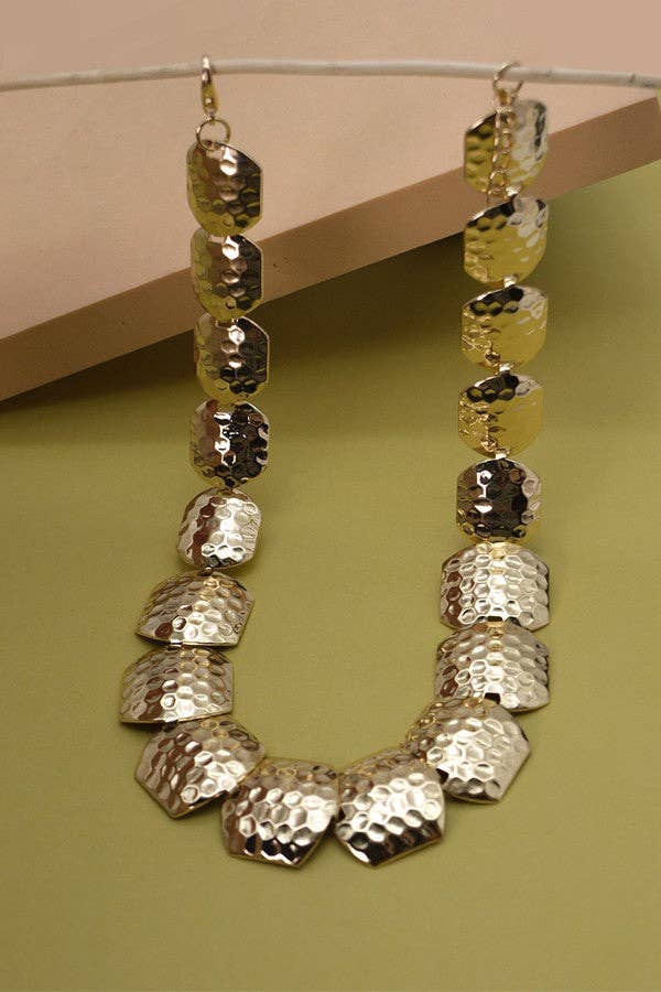 HAMMERED GOLD STATEMENT NECKLACE