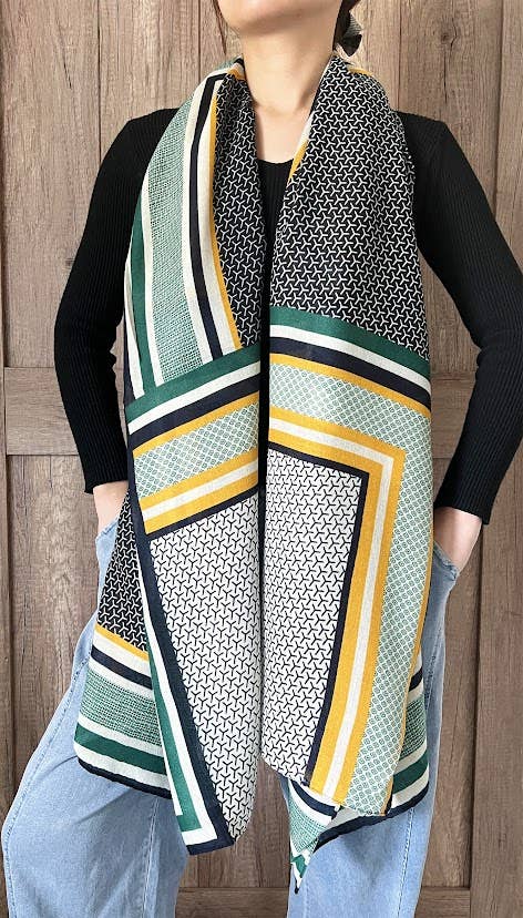 Geometric Pattern Wrap Scarf