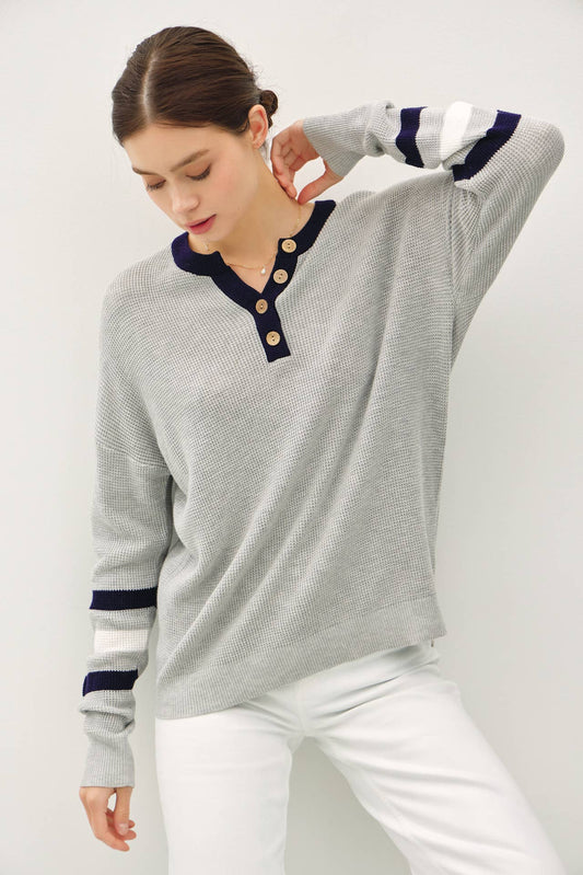 THREE STRIPED LONG SLEEVE WAFFLE KNIT HENLEY SWEATER