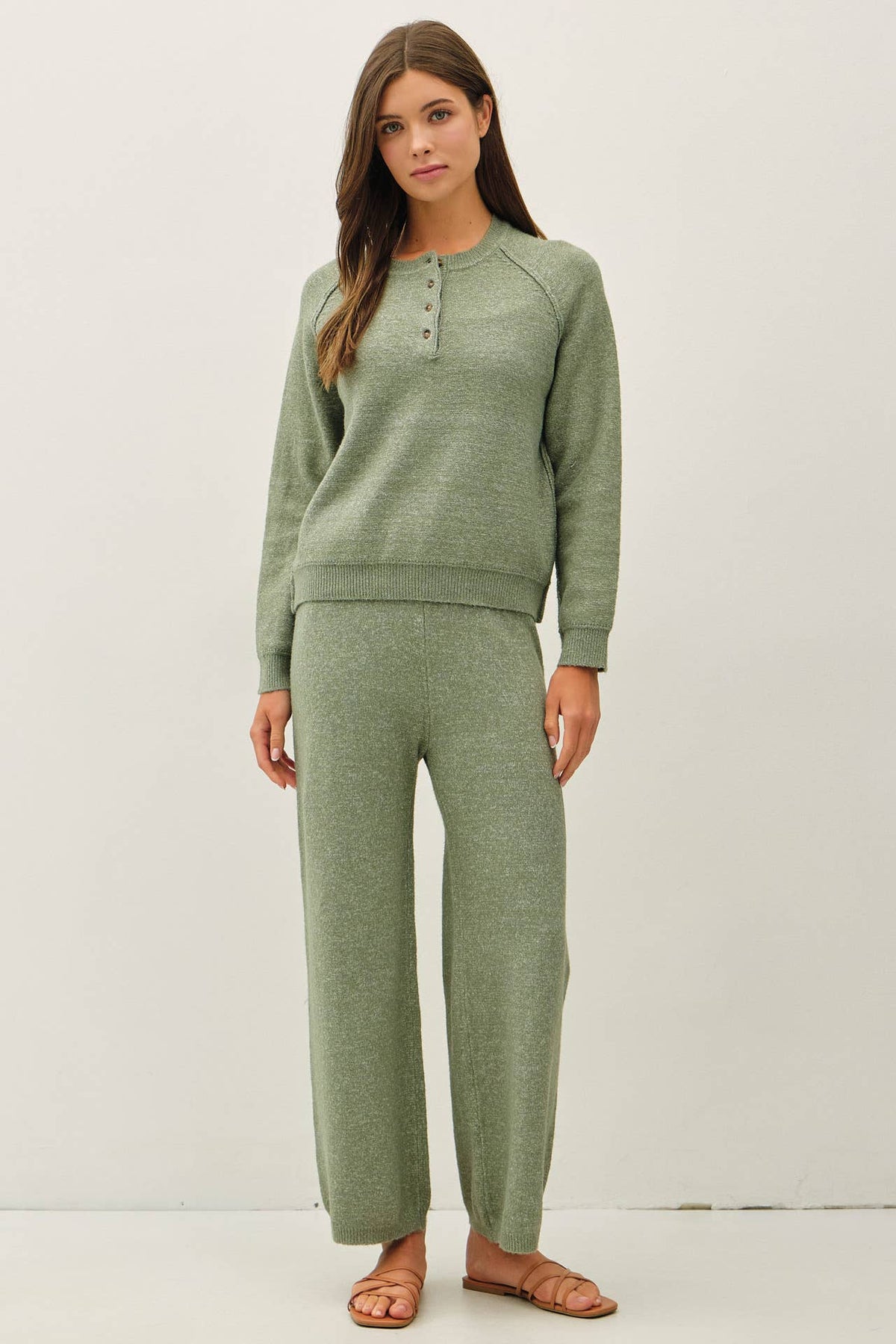 ULTRA COZY WIDE LEG SWEATER PANTS