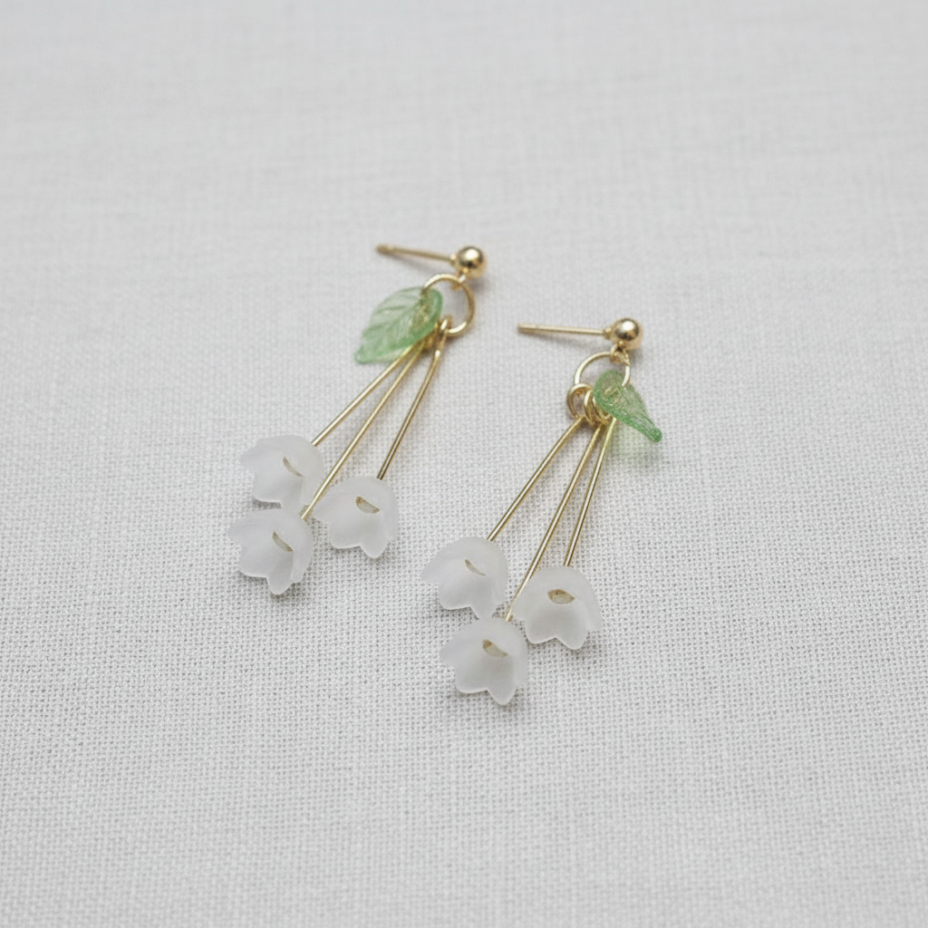 Daisy Petal Drop Earrings