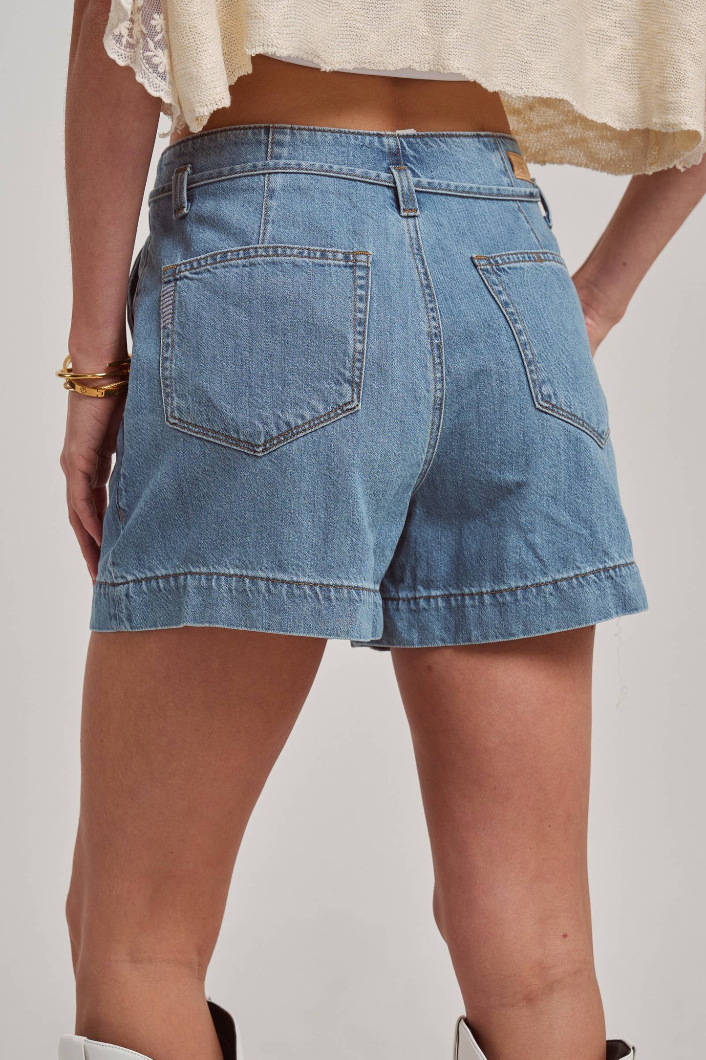 HIGH RISE DENIM SHORTS WITH STRAP TIE AT THE WAISTBAND