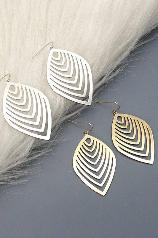 CUTOUT LEAF DROP EARRINGS