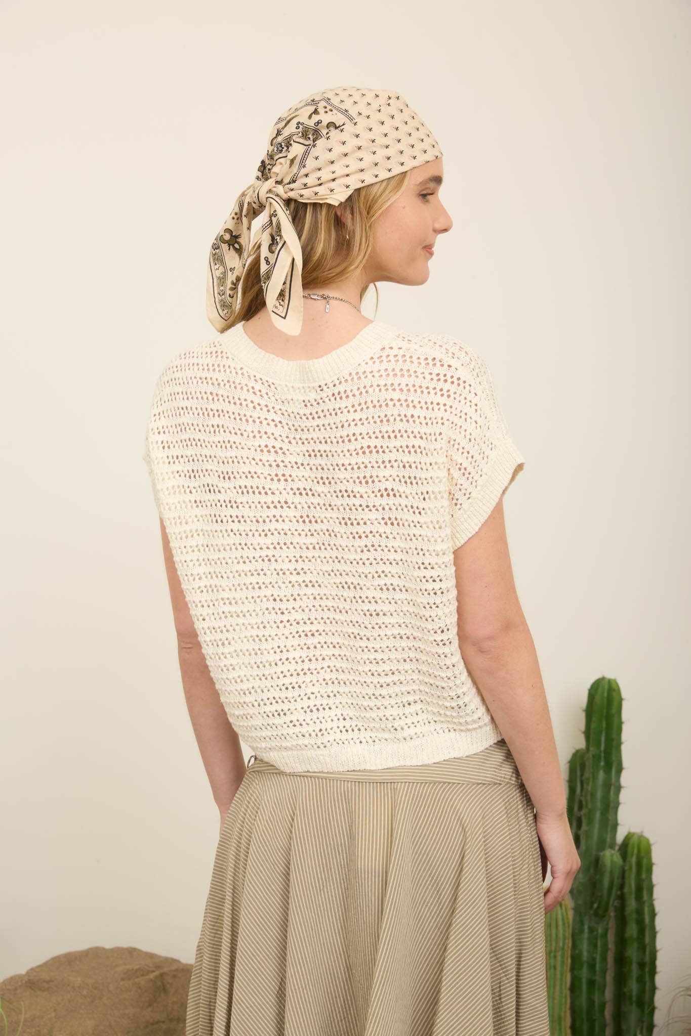 LACE UP NECKLINE CROCHET KNIT SHORT SLEEVE TOP