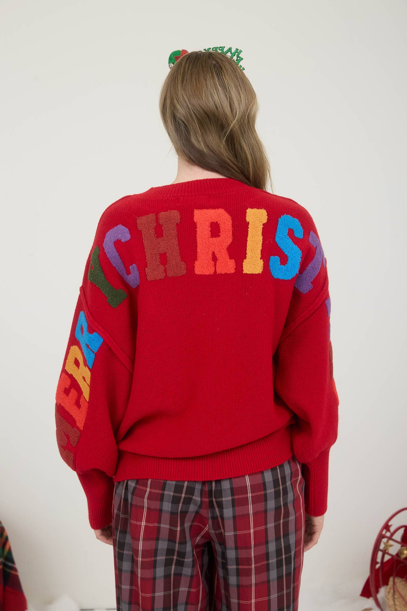 MERRY CHRISTMAS MULTICOLOR CREWNECK KNIT SWEATER