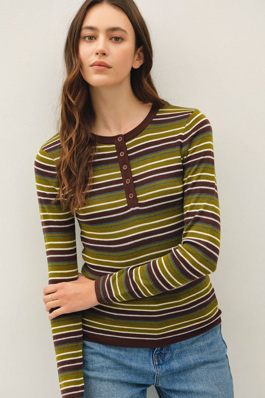 STRIPED HENLEY NECK FINE SWEATER
