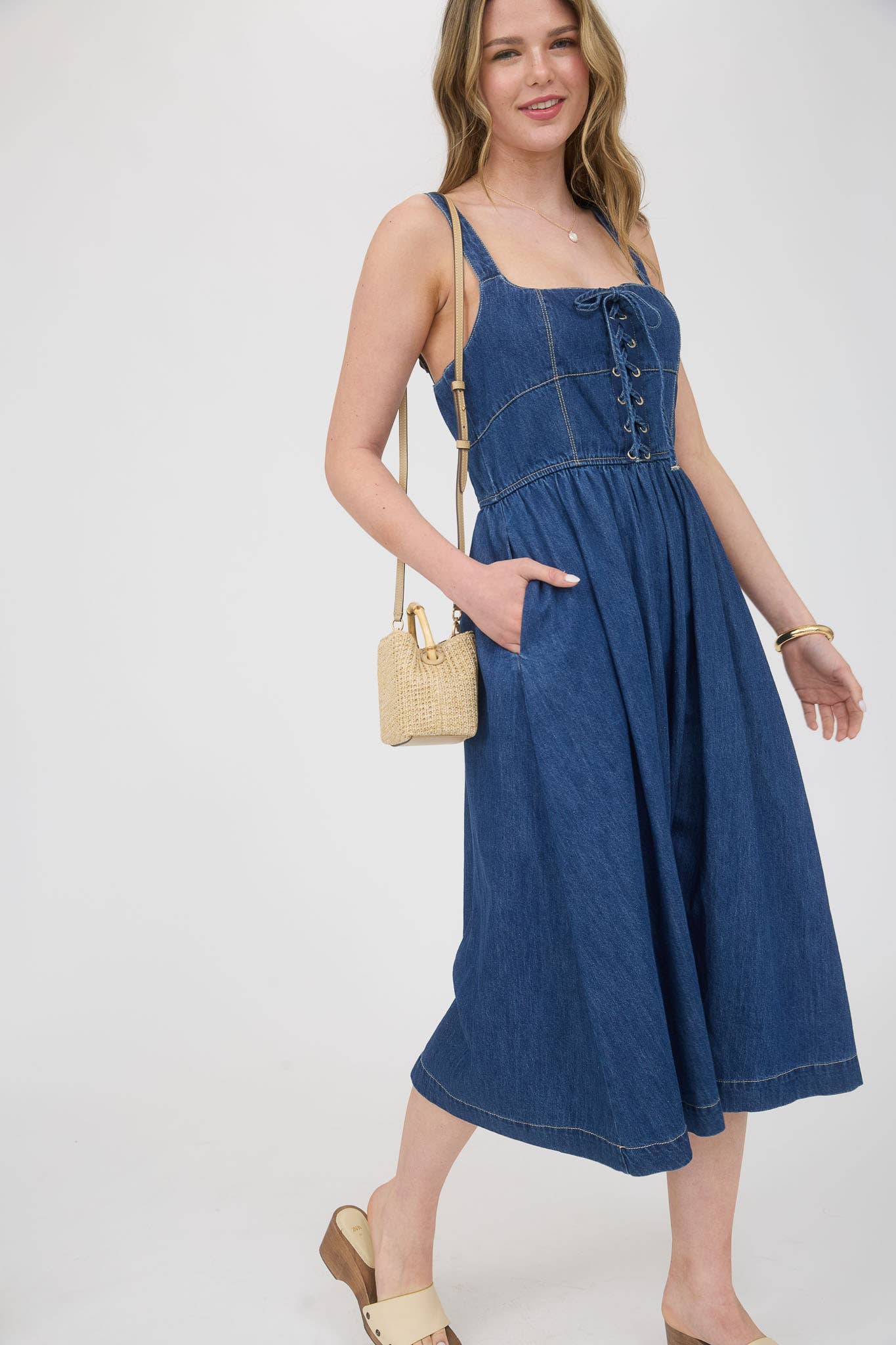 LACE UP SLEEVELESS DENIM MIDI DRESS