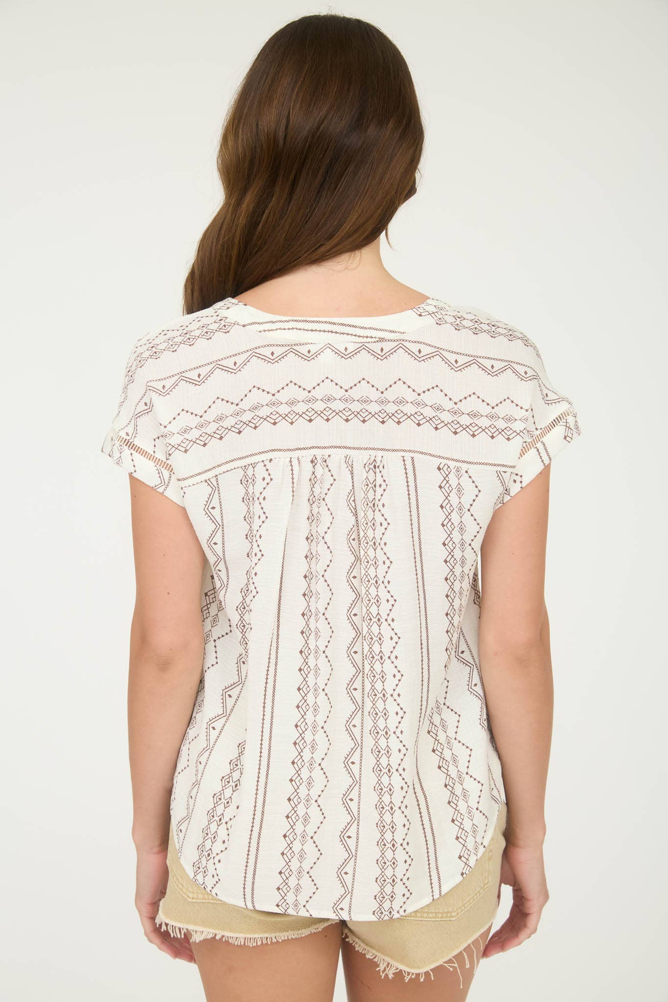 GEO PATTERN BUTTON DOWN SHORT SLEEVE SHIRT