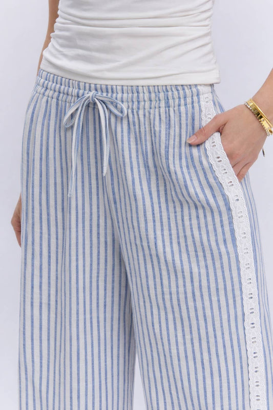 CASUAL PANTS WITH DELICATE RIBBON TRIM ON THE SIDE