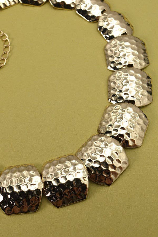 HAMMERED GOLD STATEMENT NECKLACE